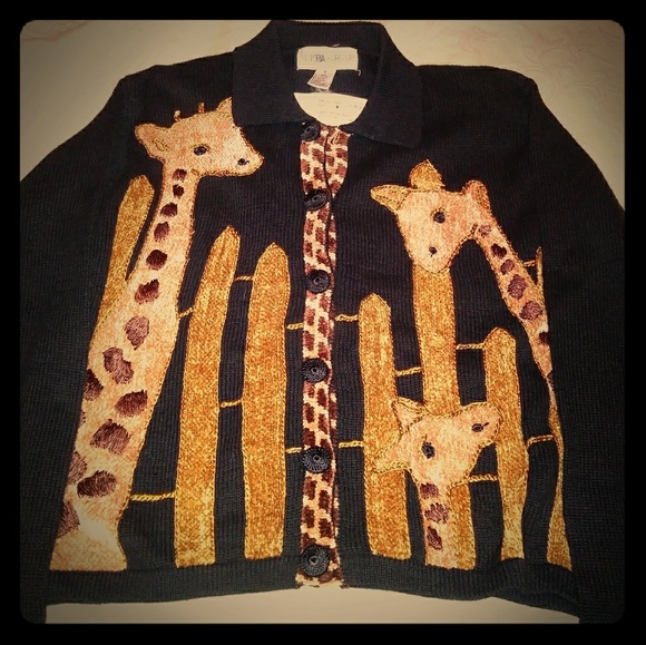Vintage Giraffes Sweater - Picture 1 of 3